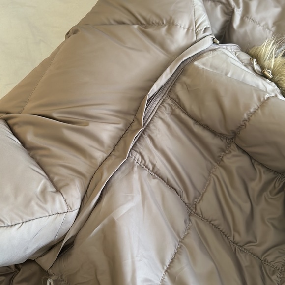 CK Puffer Jacket - Picture 6 of 6